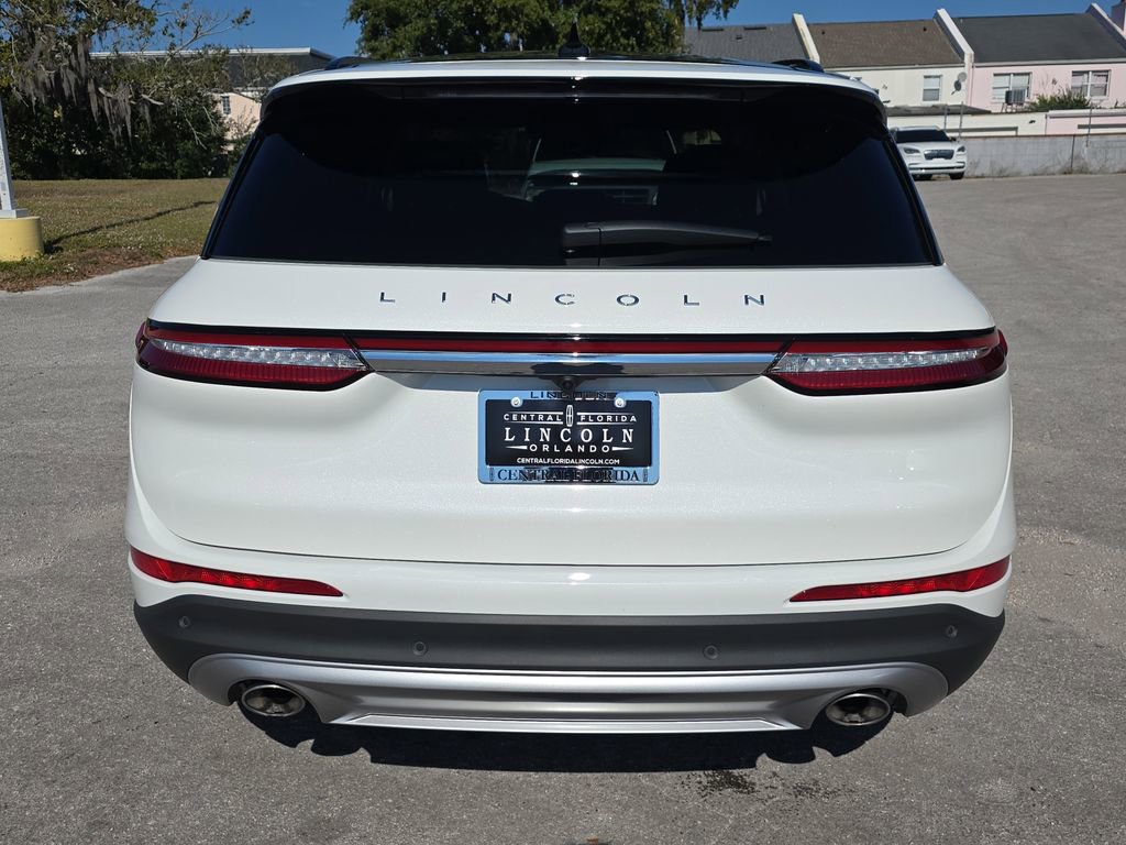Used 2025 Lincoln Corsair AWD w/ Equipment Group 101A image 4