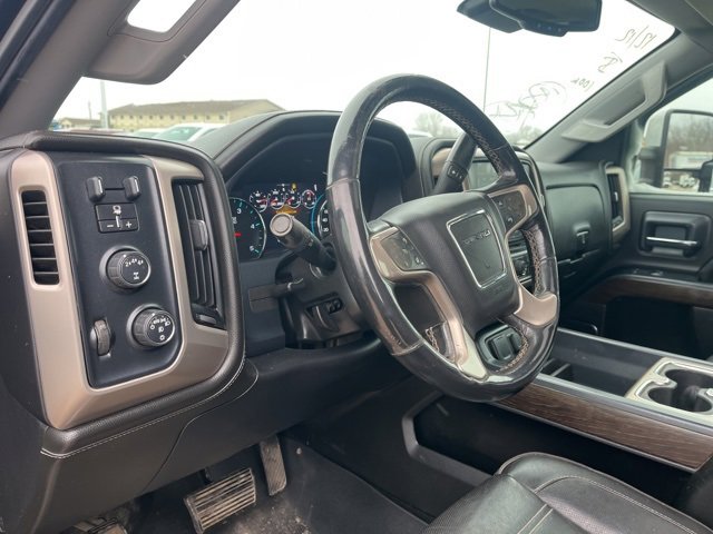 Used 2018 GMC Sierra 2500 Denali image 13