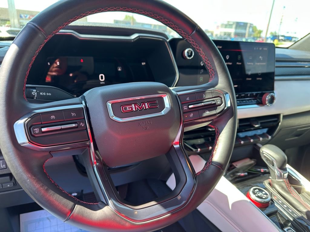 Used 2023 GMC Canyon AT4X image 28