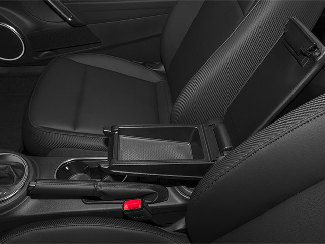 Used 2014 Volkswagen Beetle TDI image 16