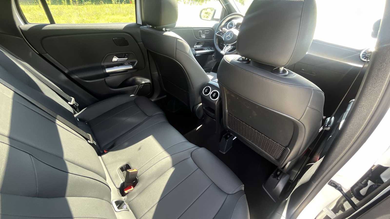 New 2026 Mercedes-Benz GLA 250 4MATIC image 11