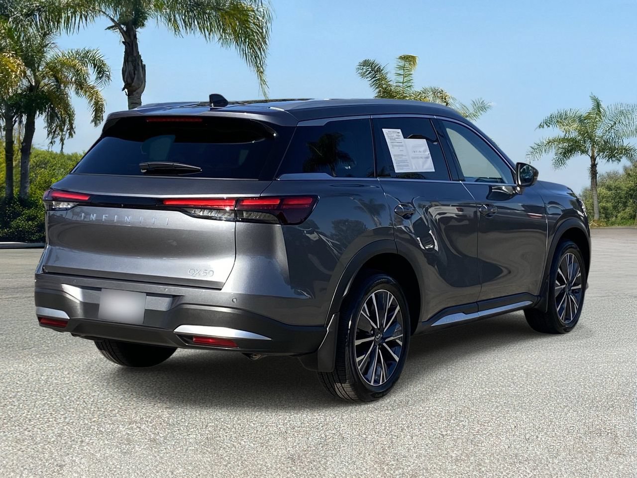 Certified 2026 INFINITI QX60 Luxe w/ Cargo Package FWD image 5