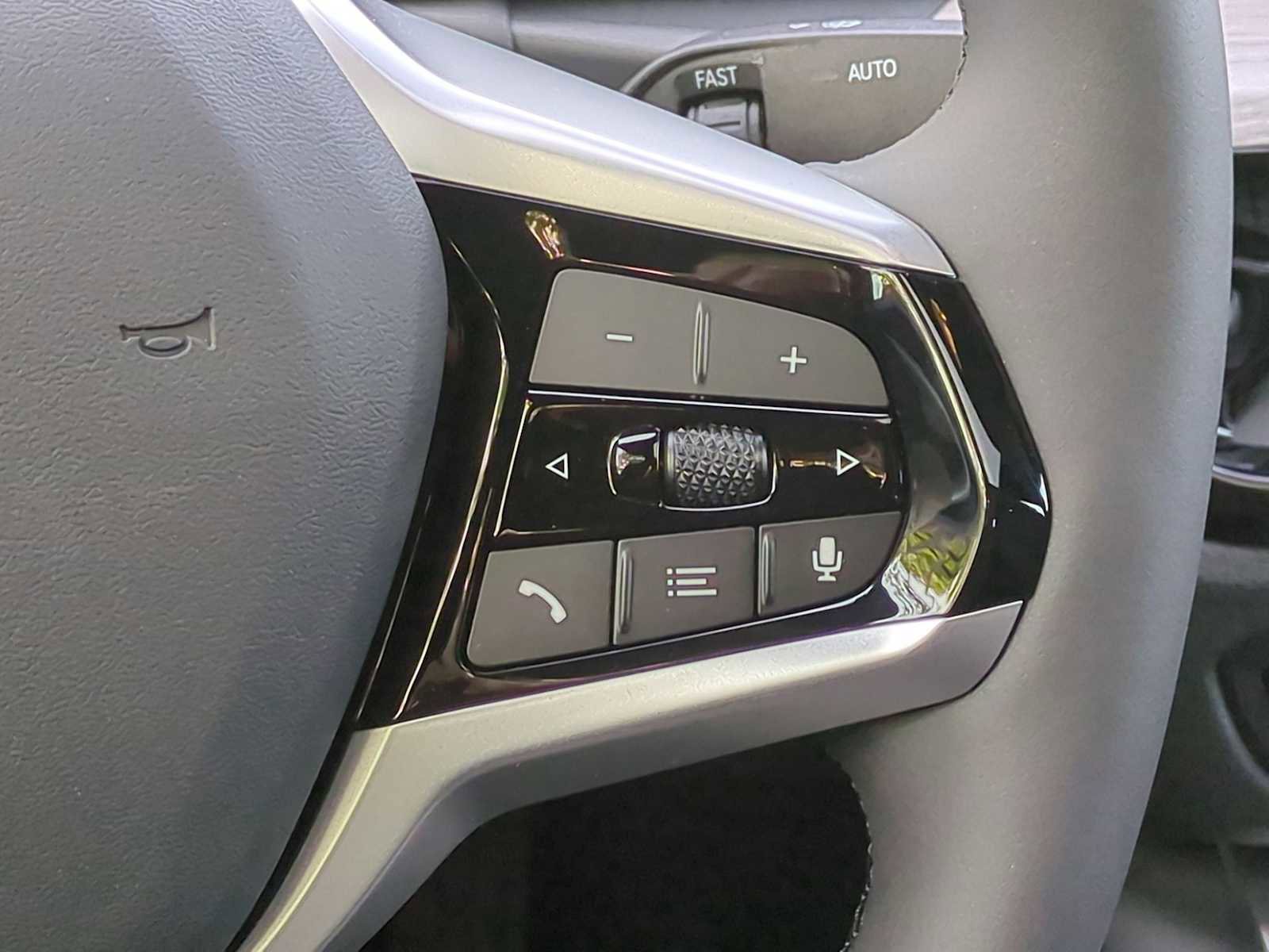 Used 2025 BMW i4 xDrive40i w/ Premium Package image 27