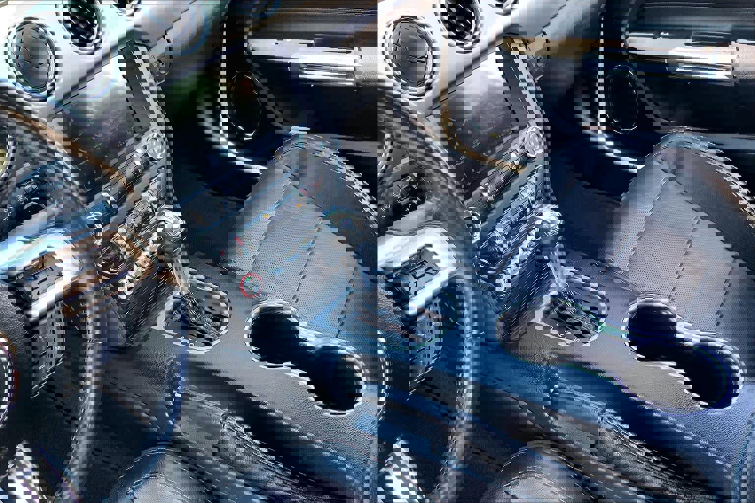 Used 2019 Ford Mustang Premium RWD image 16