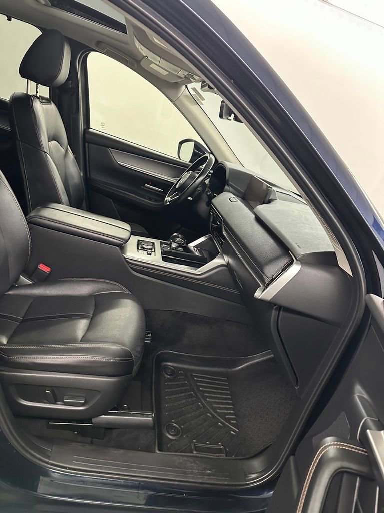 Used 2024 MAZDA CX-90 3.3 Turbo w/ Preferred Package image 41