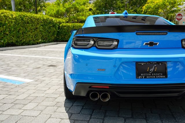 Used 2022 Chevrolet Camaro SS RWD image 24