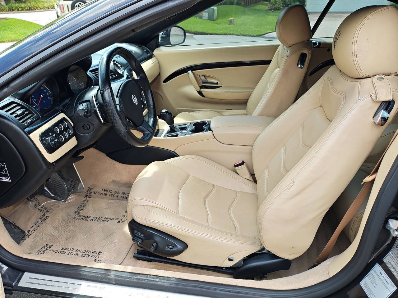 Used 2015 Maserati GranTurismo Convertible RWD image 24