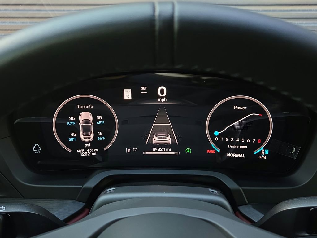 Certified 2025 Porsche 911 Carrera GTS image 11