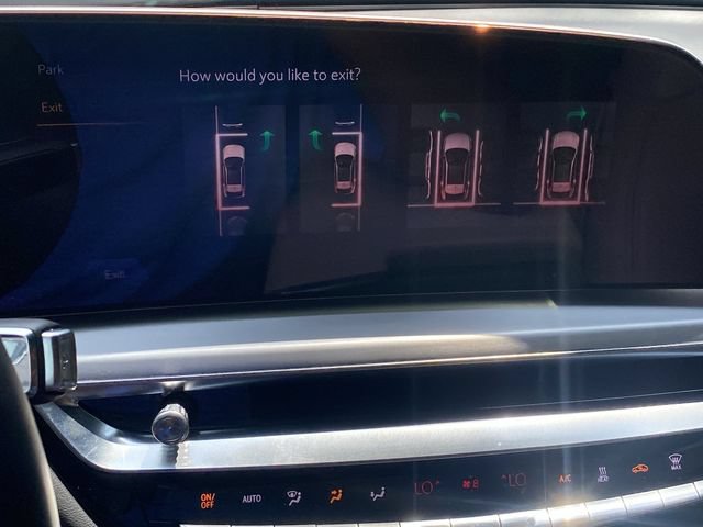 Certified 2026 Cadillac Lyriq Signature Luxury w/ Nappa Leather Package AWD/4WD image 44