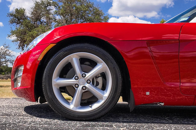 Used 2009 Saturn Sky w/ Premium Trim Package RWD image 4