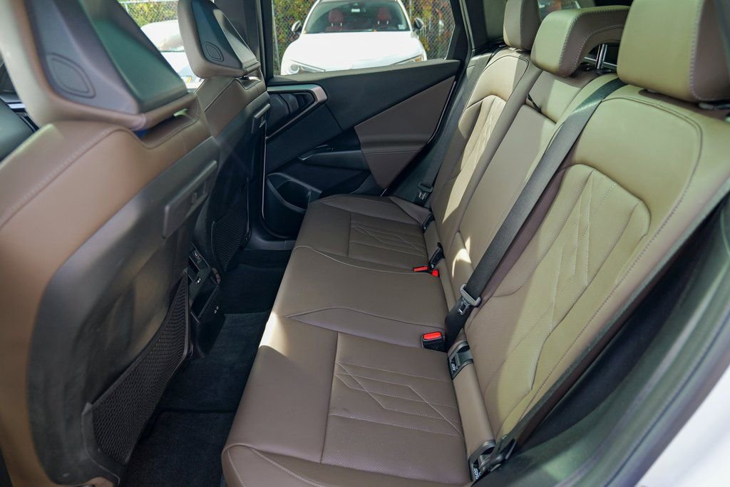 Used 2025 BMW X3 xDrive30i w/ M Sport Package image 25