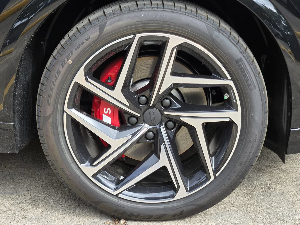 New 2027 Audi SQ6 e-tron Prestige AWD/4WD image 15
