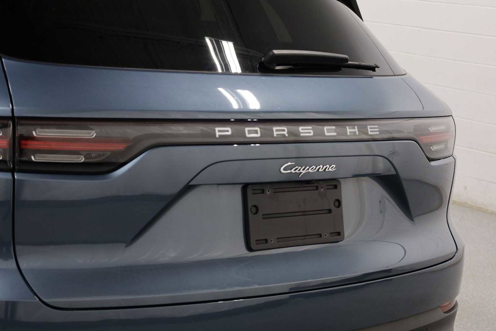 Used 2019 Porsche Cayenne AWD/4WD image 8