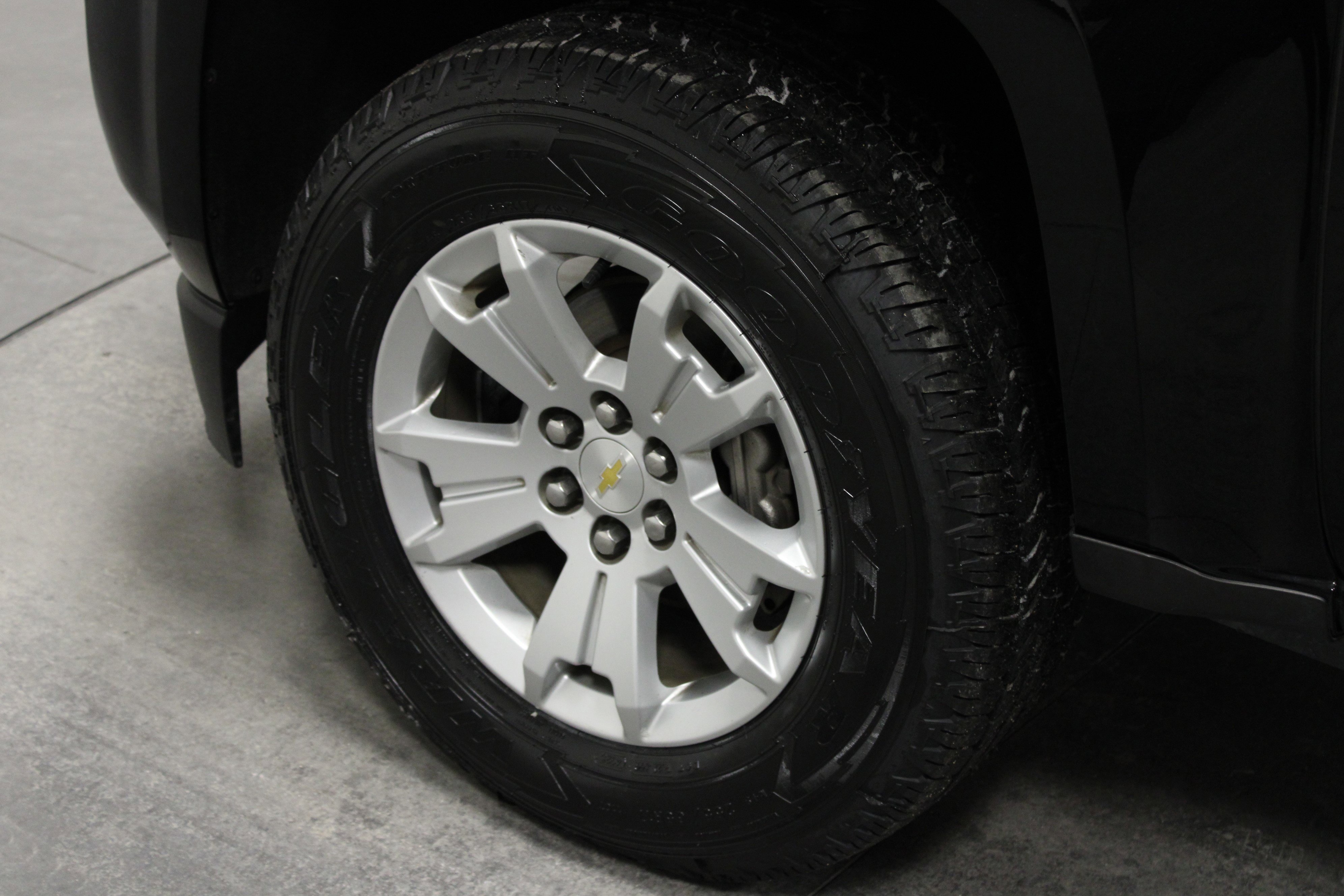 Used 2019 Chevrolet Colorado LT image 10