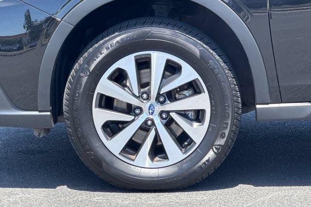 Used 2022 Subaru Outback Premium AWD/4WD image 28