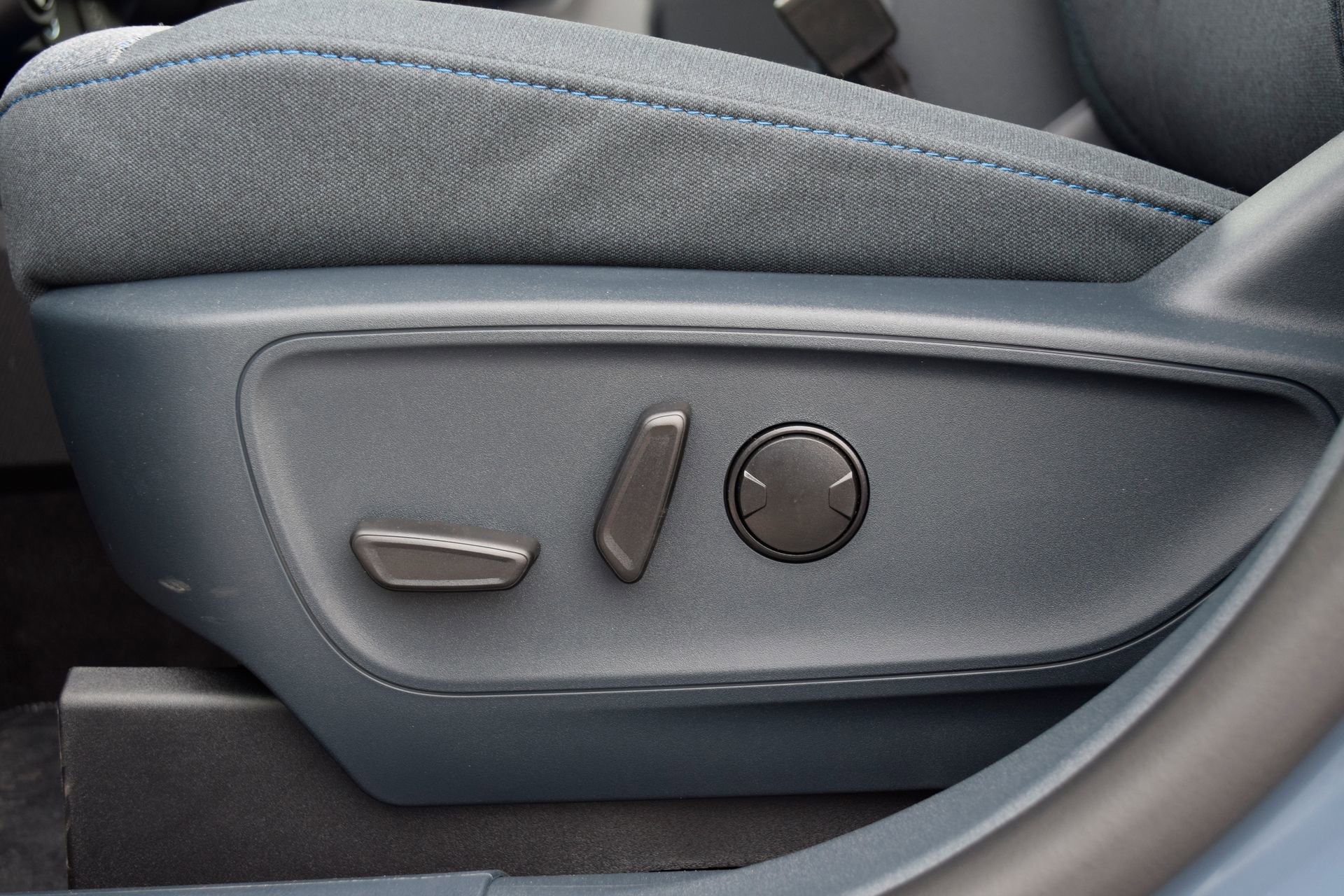 New 2026 Ford Maverick XLT w/ XLT Luxury Package image 16