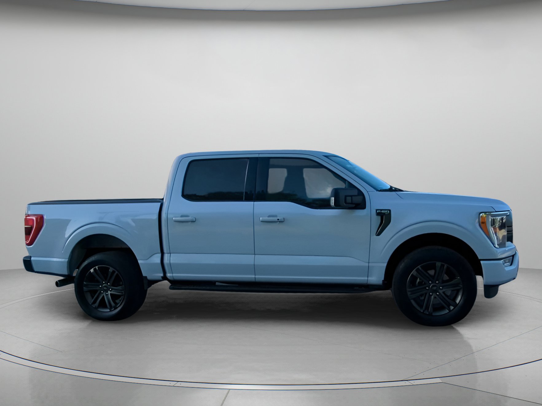 Certified 2022 Ford F150 XLT w/ Equipment Group 302A High image 34