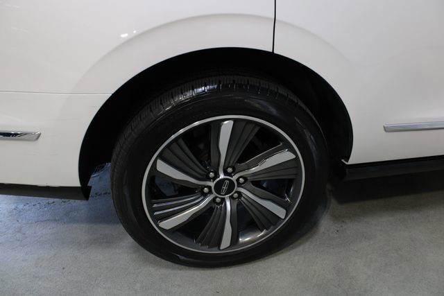 Used 2019 Lincoln Navigator Black Label w/ Cargo Package AWD/4WD image 27