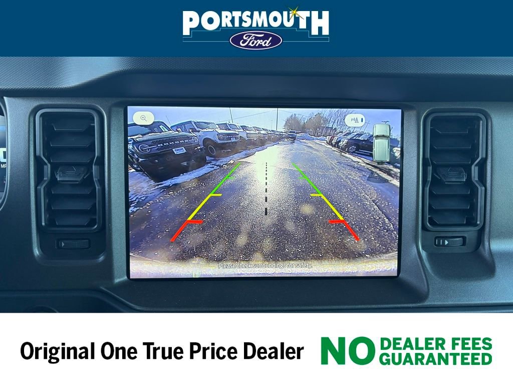 New 2025 Ford Bronco Badlands image 11