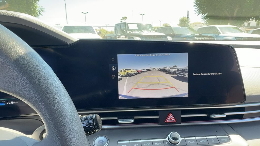 Used 2024 Hyundai Elantra SEL FWD image 17