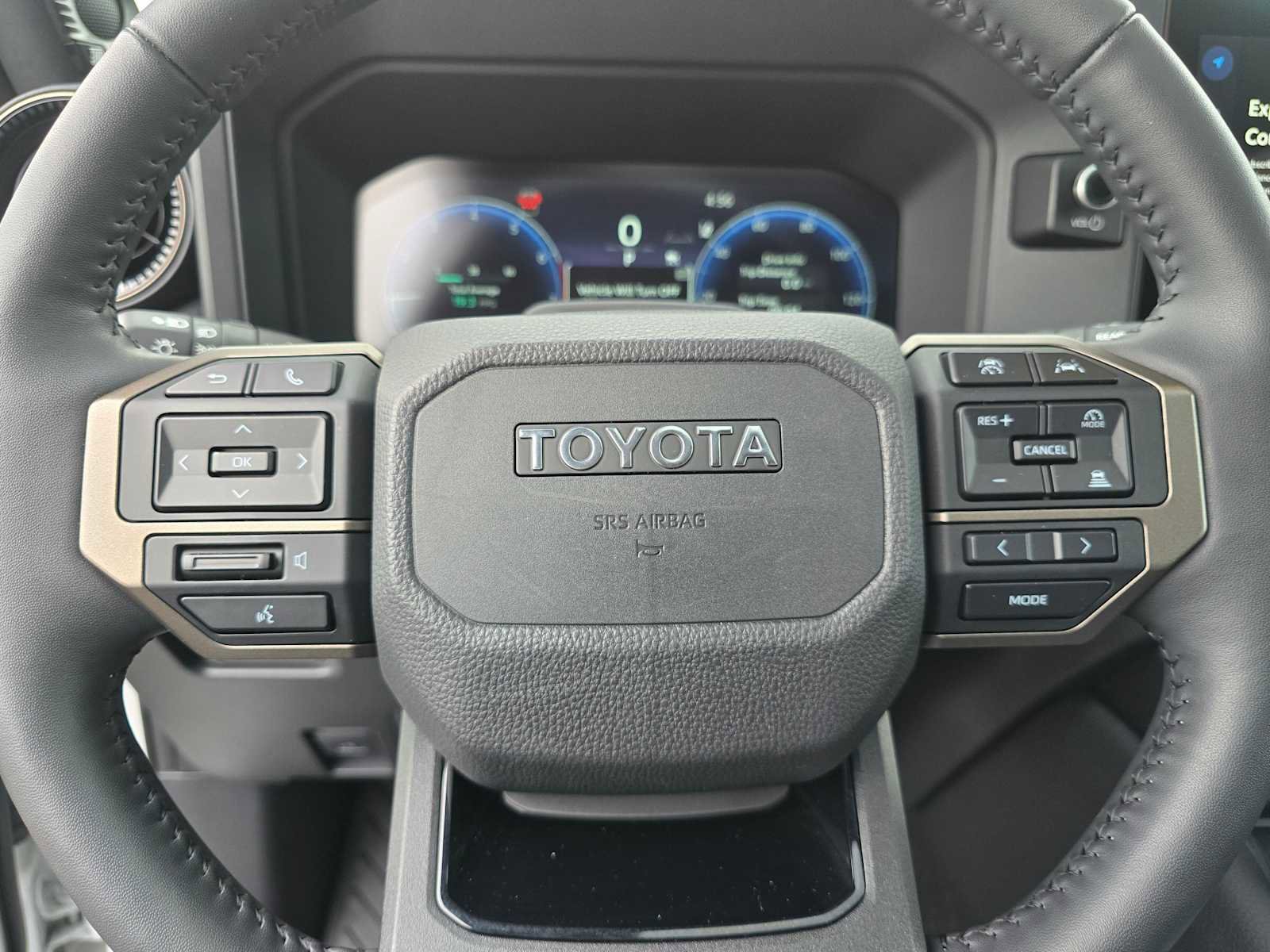 Certified 2025 Toyota Land Cruiser image 26
