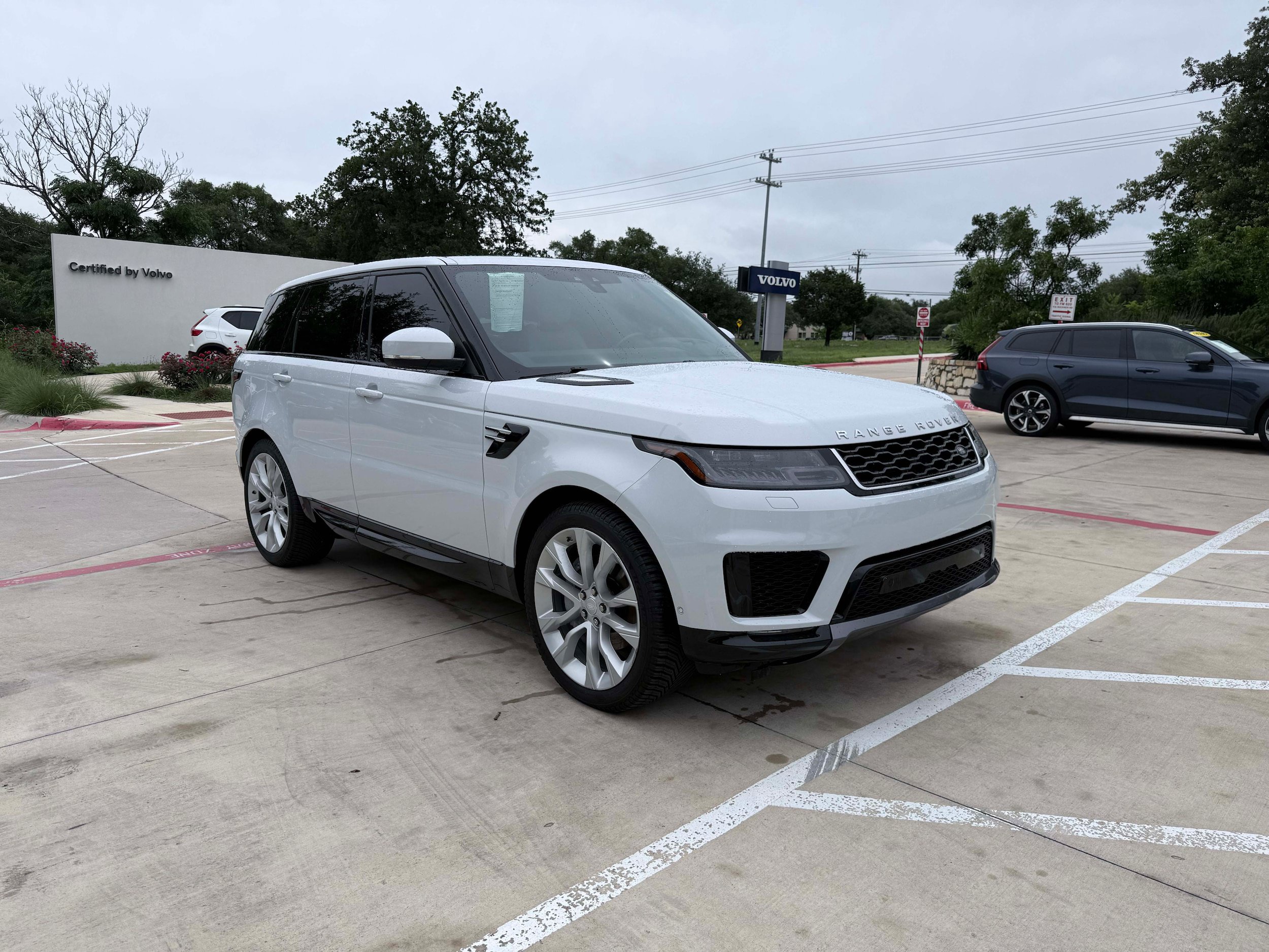 Used 2020 Land Rover Range Rover Sport HSE AWD/4WD image 7
