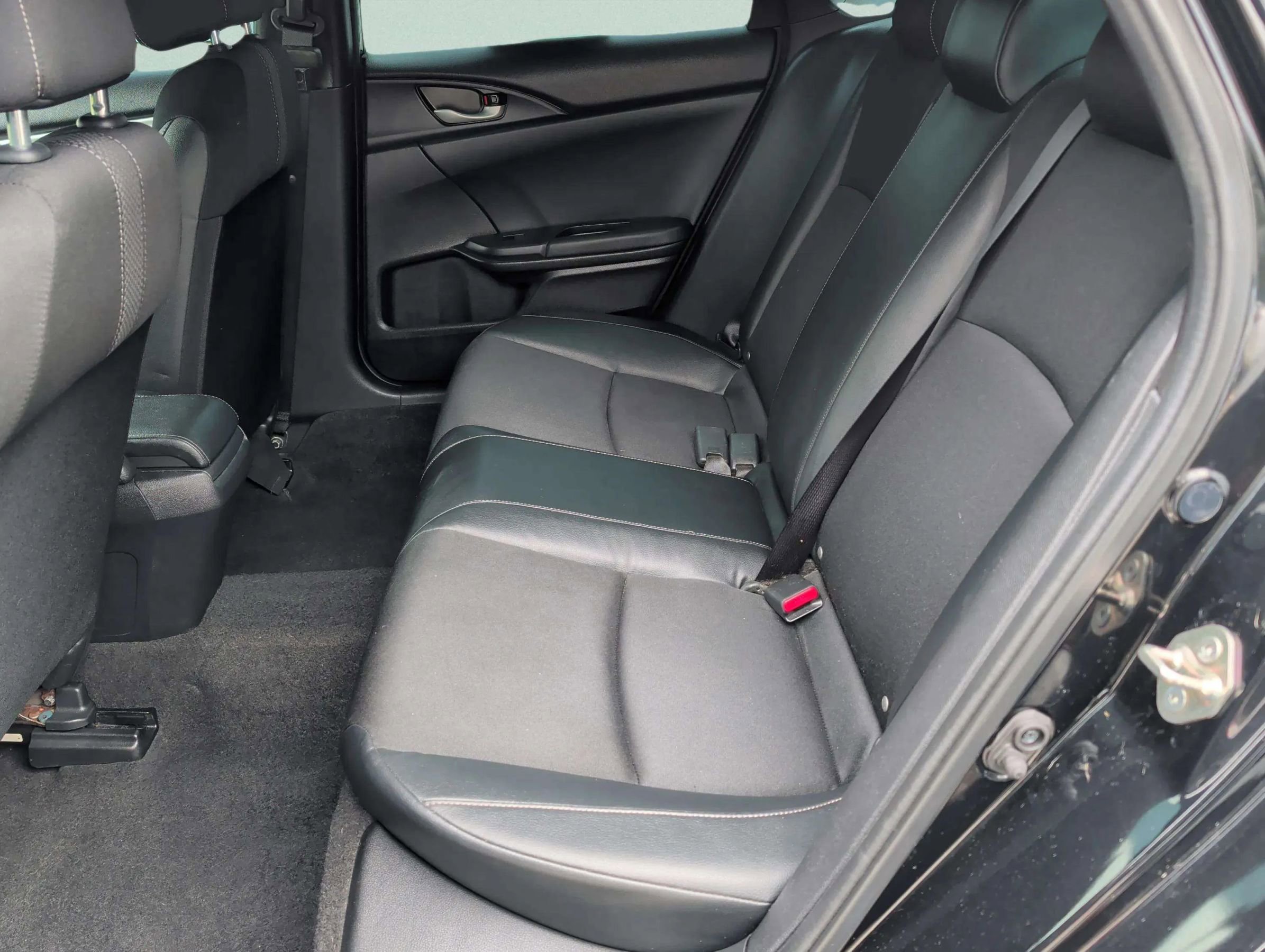 Used 2019 Honda Civic Sport image 23