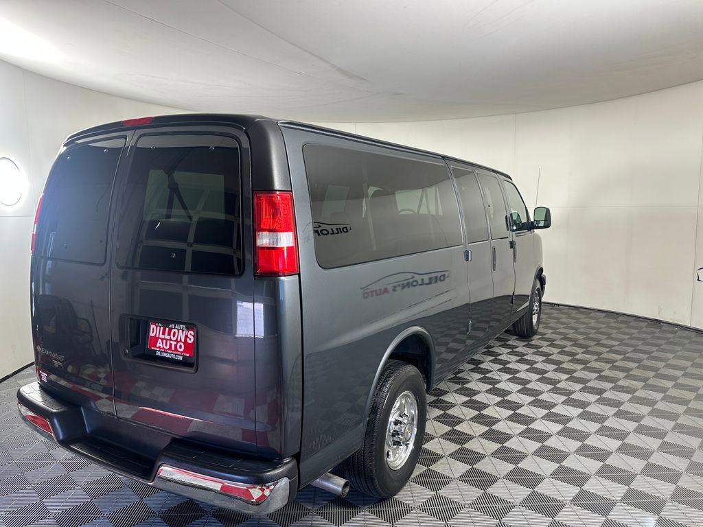 Used 2016 Chevrolet Express 3500 LT w/ LT Preferred Equipment Group image 8