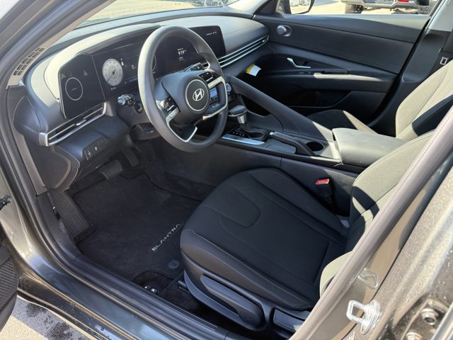 Certified 2024 Hyundai Elantra SEL image 9