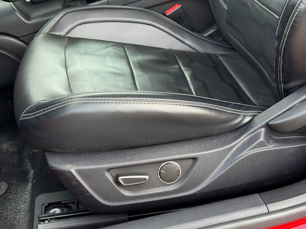 Certified 2019 Ford Mustang GT Premium w/ Equipment Group 401A image 27