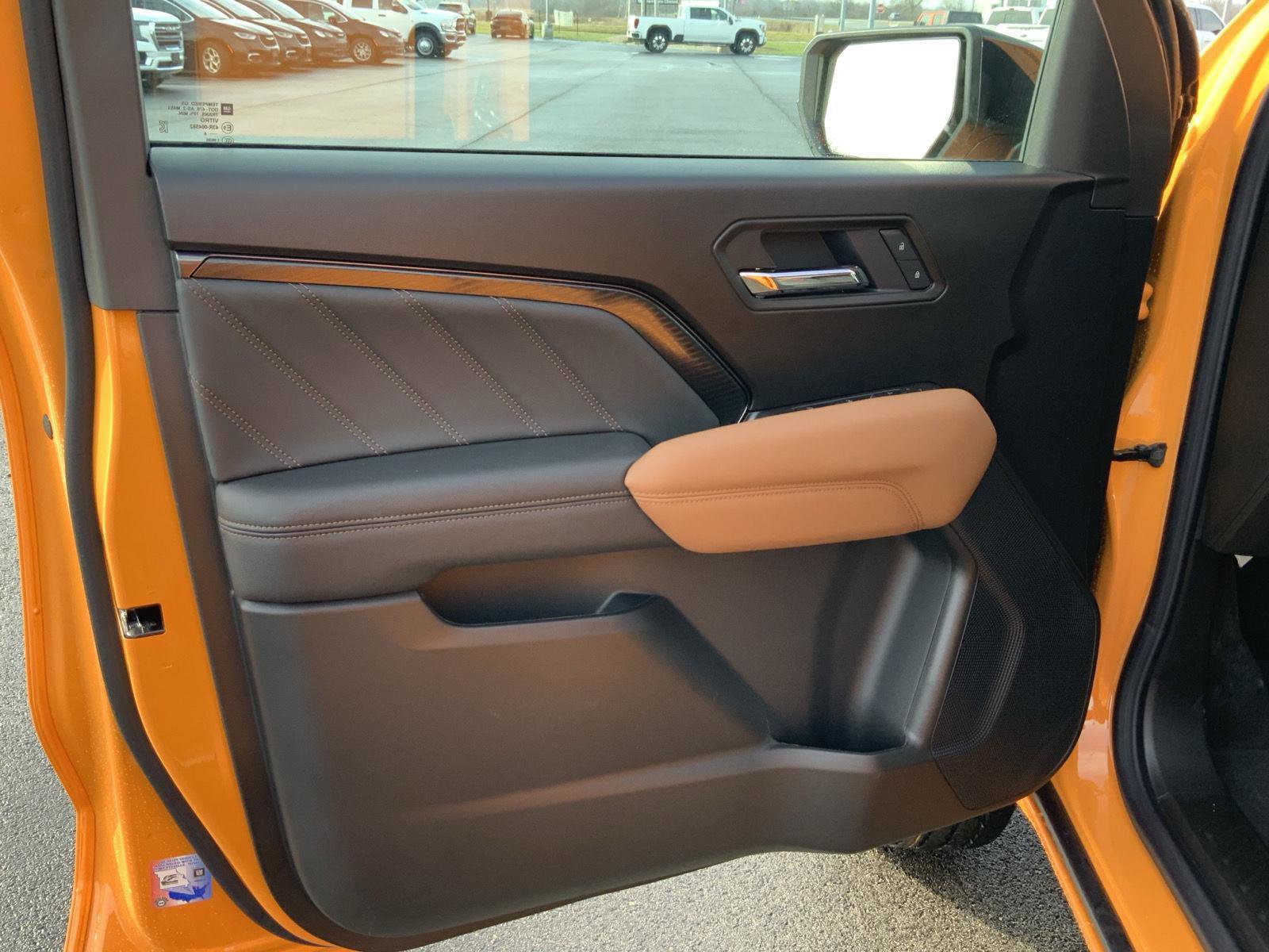 New 2026 GMC Canyon AT4 image 24