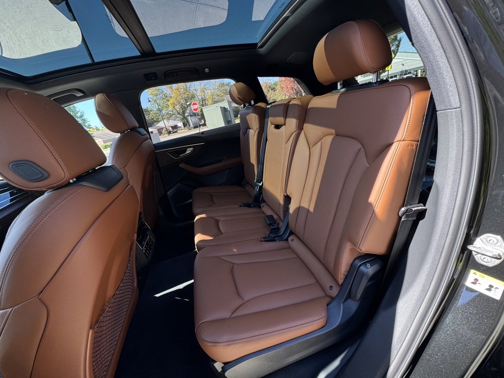 New 2026 Audi Q7 3.0T Prestige image 30