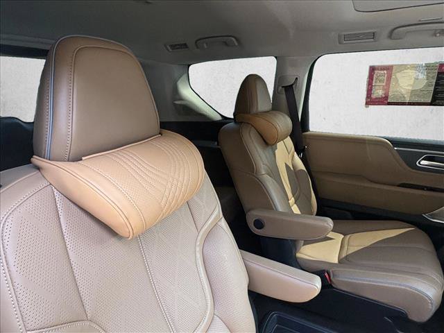 Used 2025 INFINITI QX80 Sensory AWD/4WD image 24