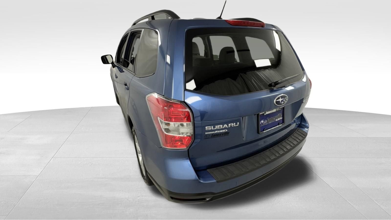 Used 2015 Subaru Forester 2.5i Premium w/ Popular Package #2 AWD/4WD image 6