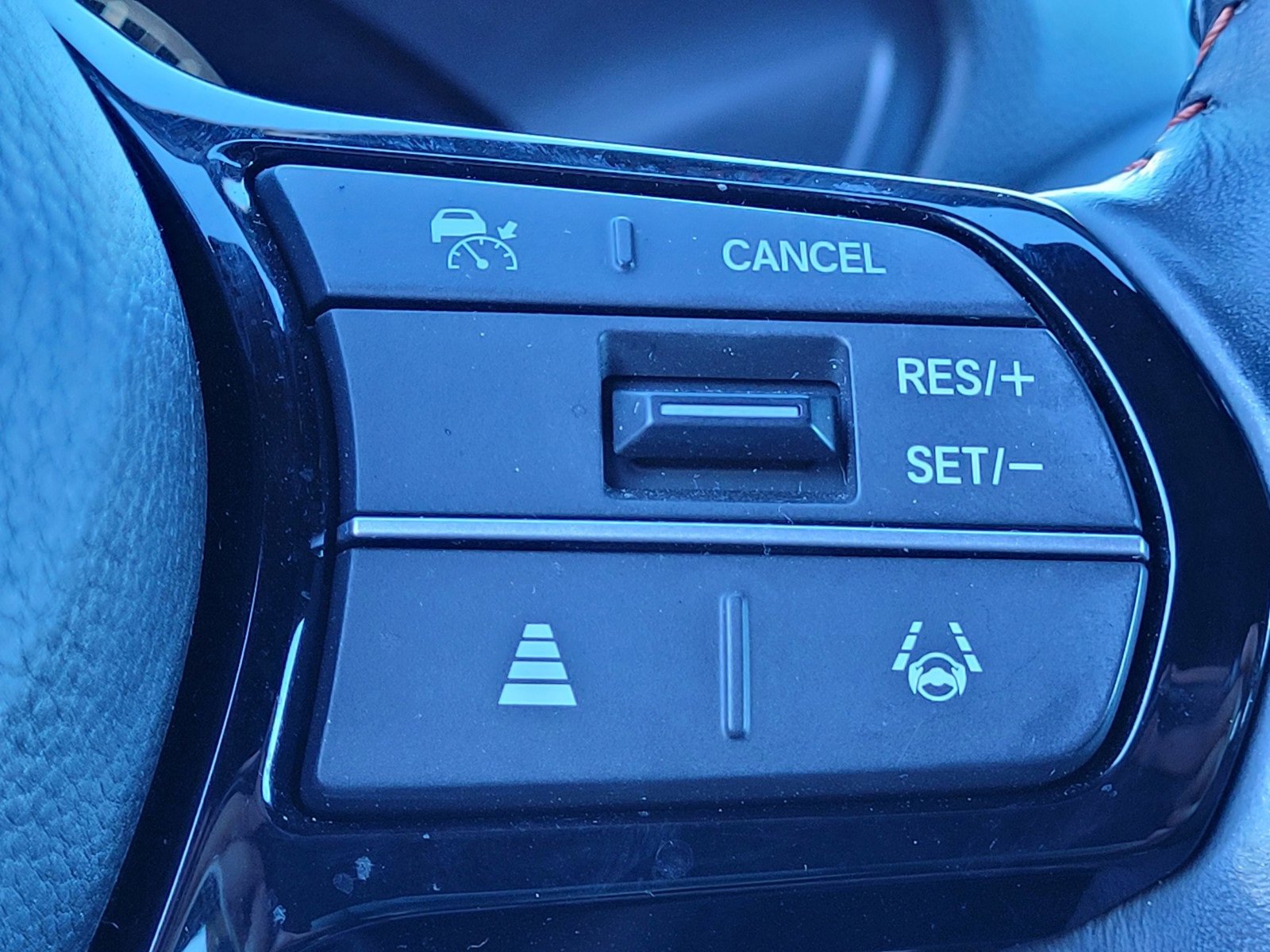 Used 2023 Honda HR-V Sport image 23