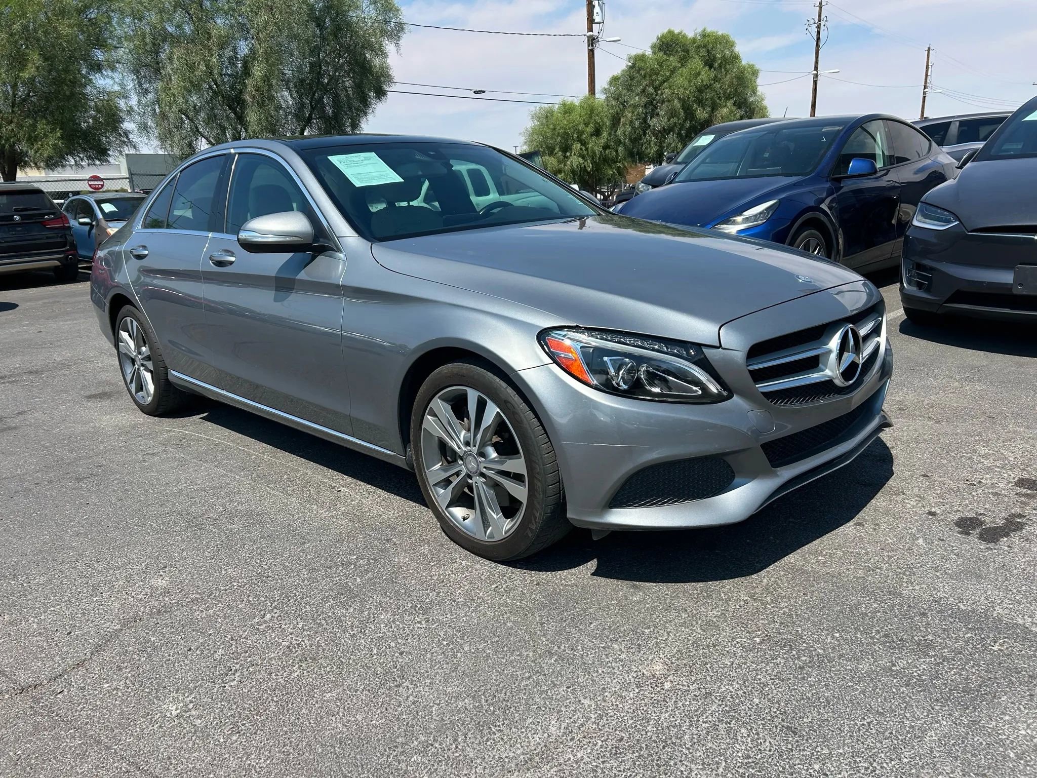 Used 2015 Mercedes-Benz C 300 4MATIC Sedan image 3