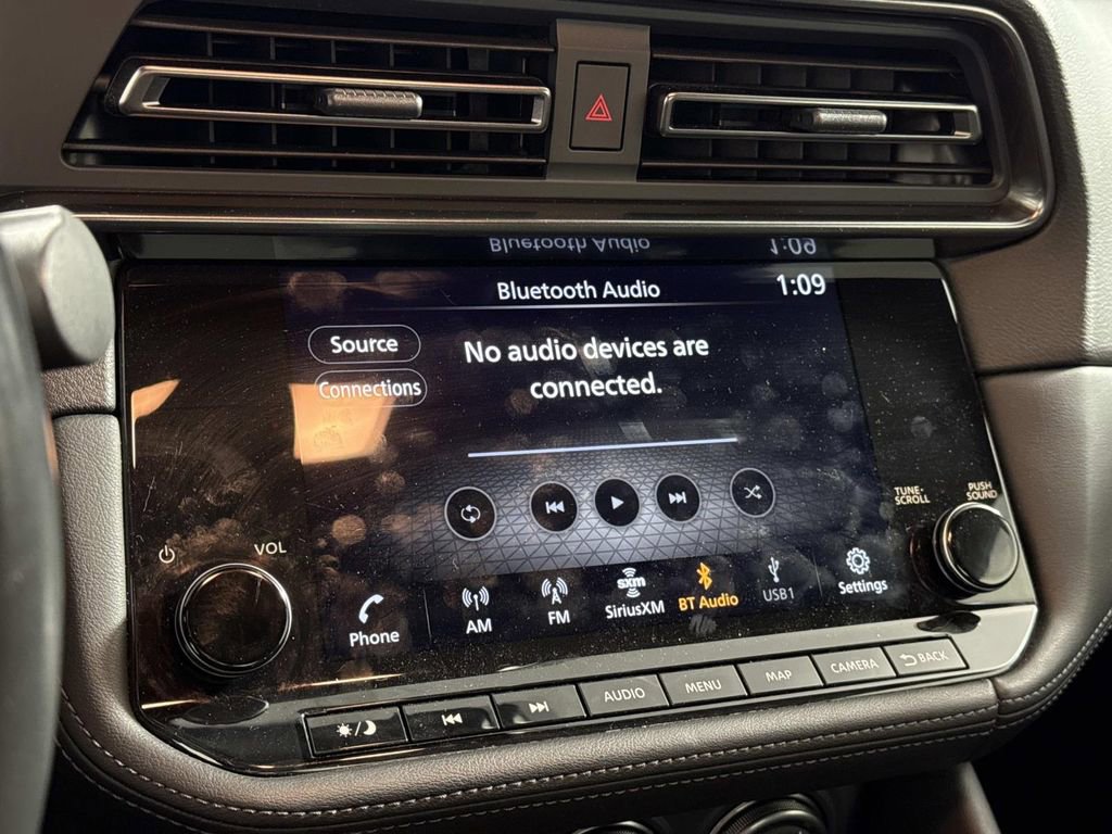 Used 2024 Nissan Z Performance w/ Floor Mat Package image 12