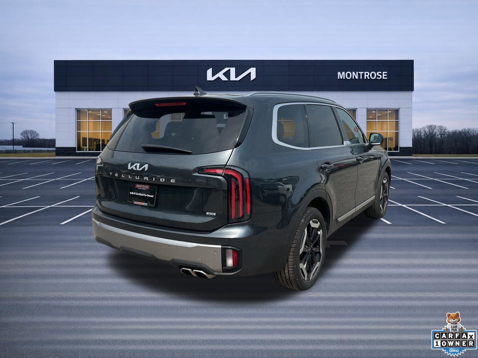 Used 2024 Kia Telluride EX image 5