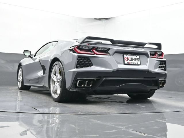 Used 2024 Chevrolet Corvette Stingray Preferred Conv w/ Z51 Performance Package RWD image 47