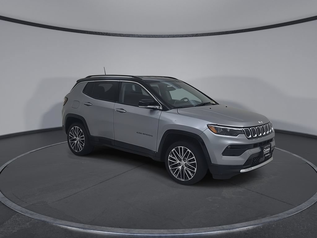 Used 2022 Jeep Compass Limited w/ Elite Group AWD/4WD image 4