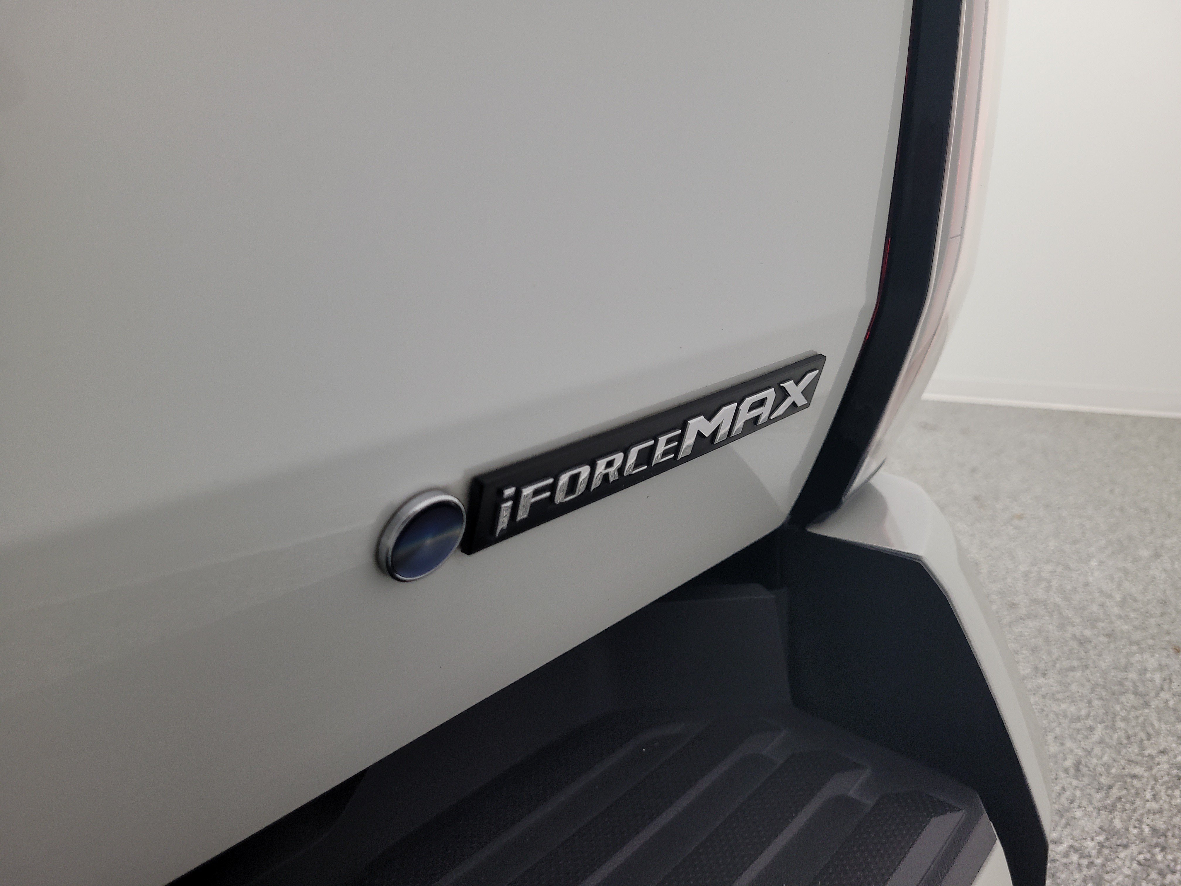 Certified 2025 Toyota Tundra Platinum AWD/4WD image 8