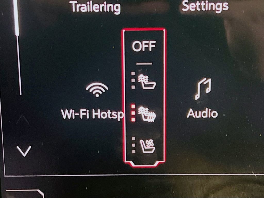 Used 2025 GMC Yukon Denali image 20