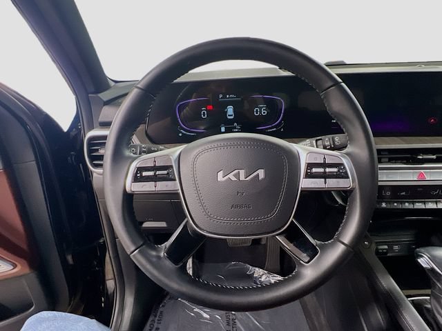 Certified 2023 Kia Telluride EX w/ EX Captain's Chair Package FWD image 11