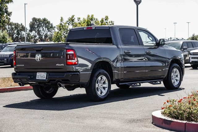 Used 2024 RAM 1500 Laramie AWD/4WD image 5