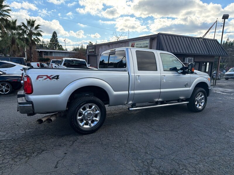 Used 2016 Ford F250 Lariat image 8