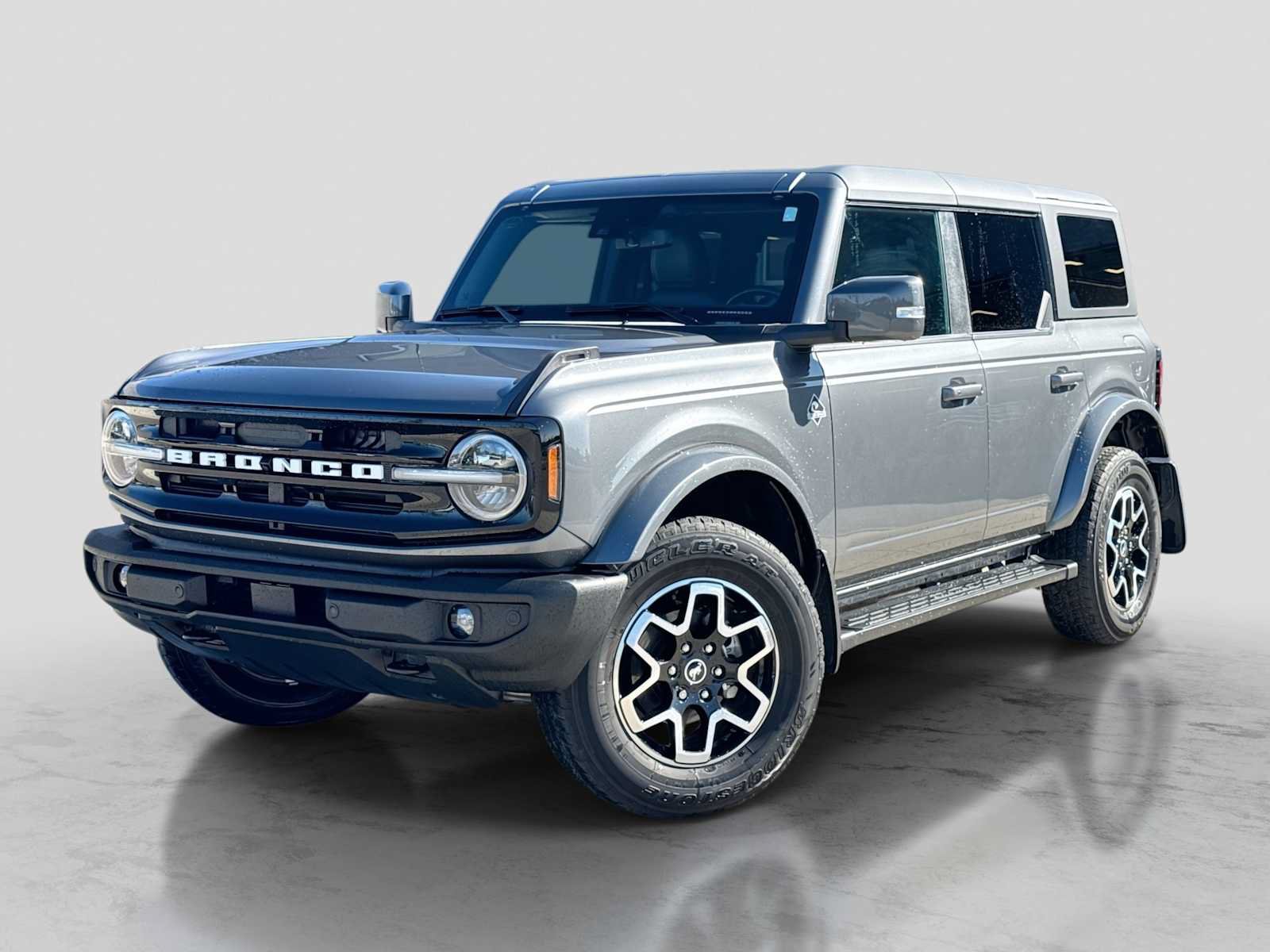 Used 2023 Ford Bronco Outer Banks AWD/4WD video 1