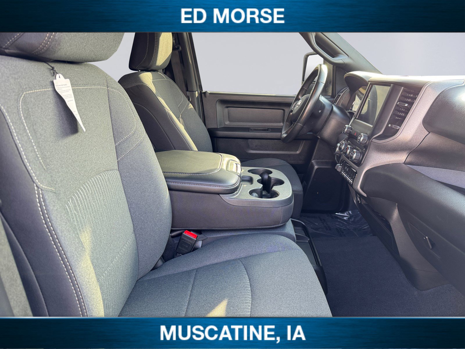 Used 2024 RAM 2500 Tradesman w/ Chrome Appearance Group AWD/4WD image 15