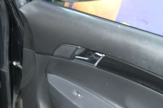 Used 2013 Chevrolet Captiva Sport LT w/ Convenience Package FWD image 11