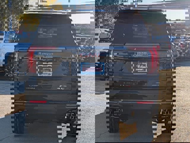 New 2026 GMC Yukon XL AT4 w/ AT4 Premium Plus Package image 5