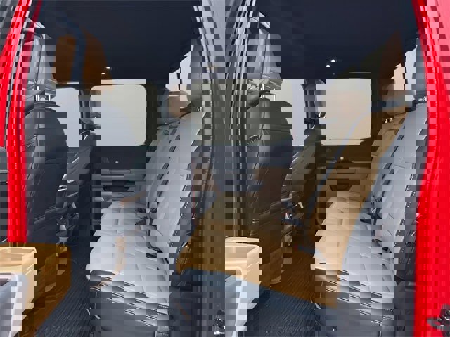 Used 2023 Ford F250 Lariat w/ Chrome Package image 19